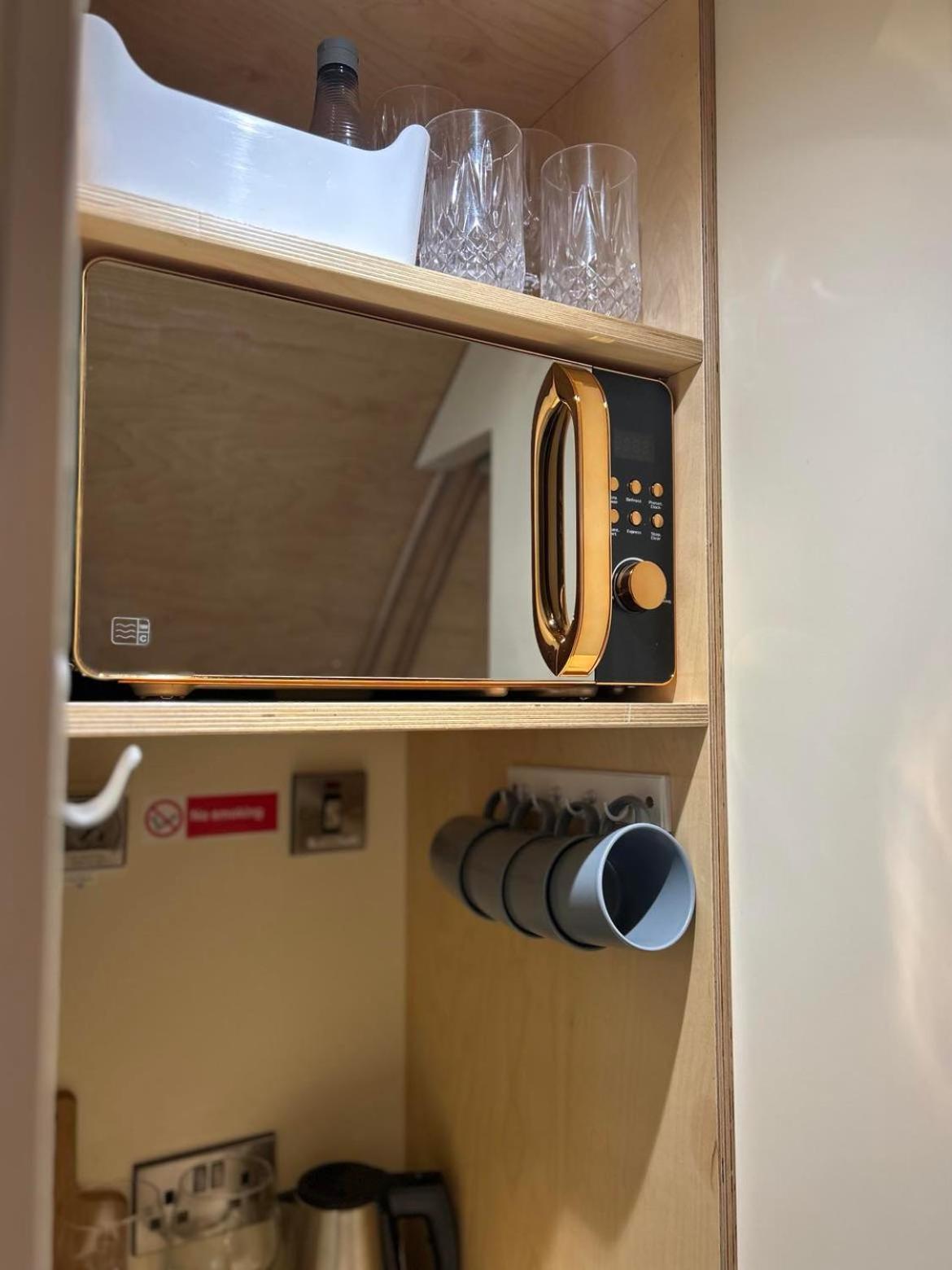Glenarm Castle Ocean View Pods Hotell Eksteriør bilde
