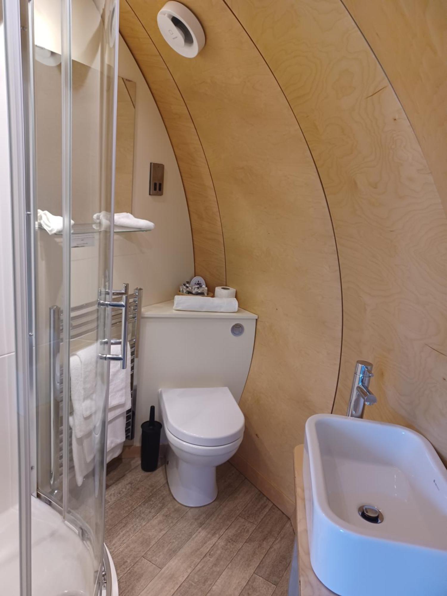 Glenarm Castle Ocean View Pods Hotell Eksteriør bilde